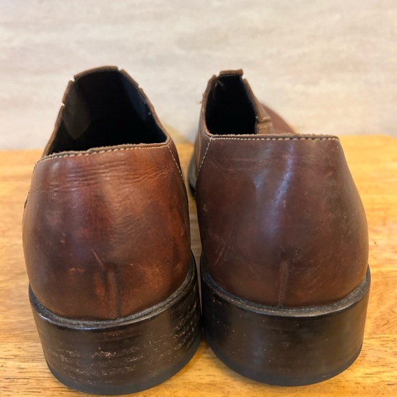 Cole Haan Men's American Classics Montrose Plain Toe Oxfords. - Picture 3 of 11